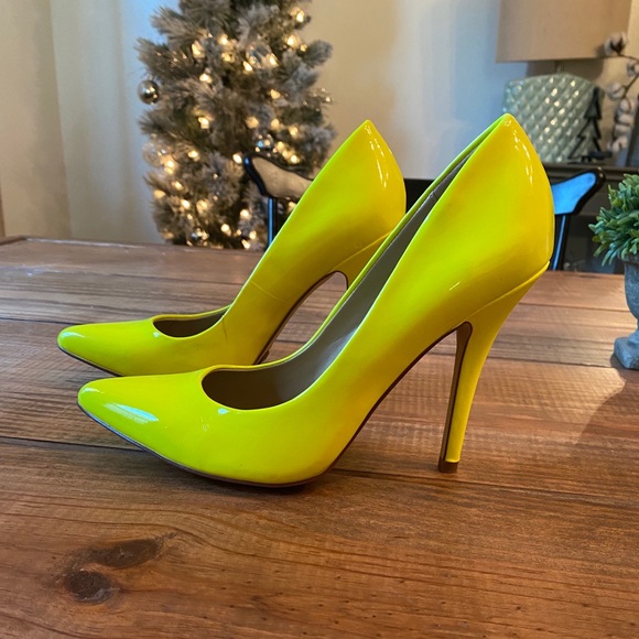 Aldo Shoes - Neon yellow pumps Aldo Size 8